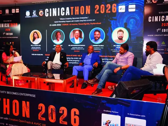 A knowledge session panel in progress